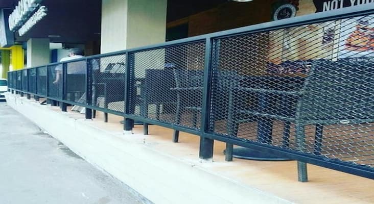 9 Inspirasi Desain Pagar Wiremesh Minimalis untuk Hunian Anda